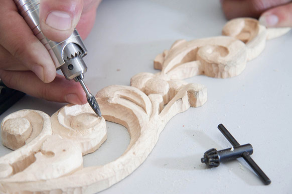 wood carving with a power carving tool